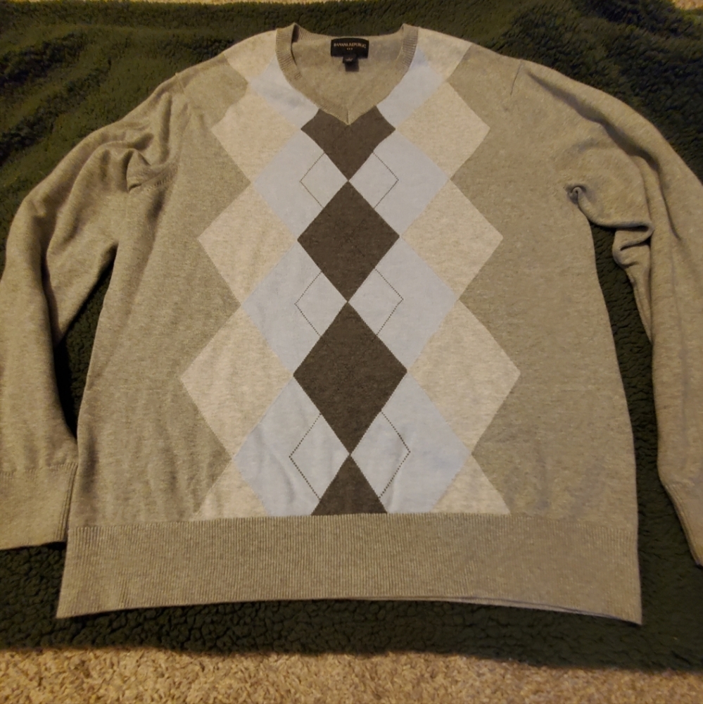 Banana Republic Men's 100%COTTON V Neck Argyle Sweater